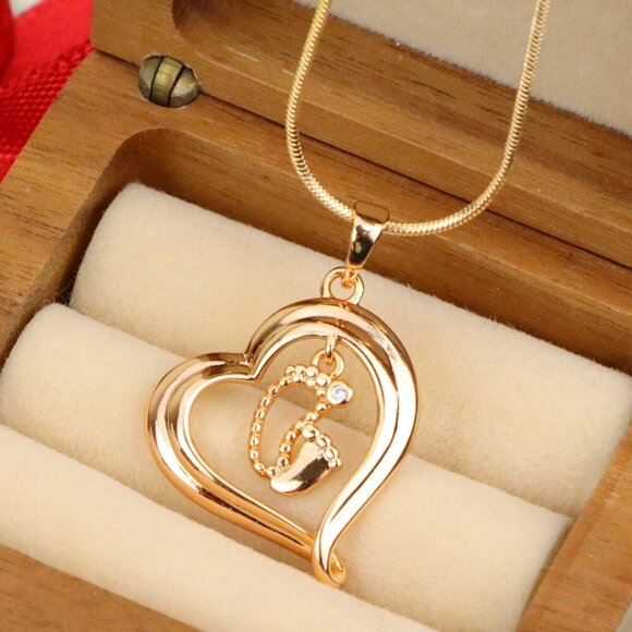 "Rose Gold Heart Pendant with Baby Footprint Charm – Elegant Look, XPPT1199 - Picture 1 of 13